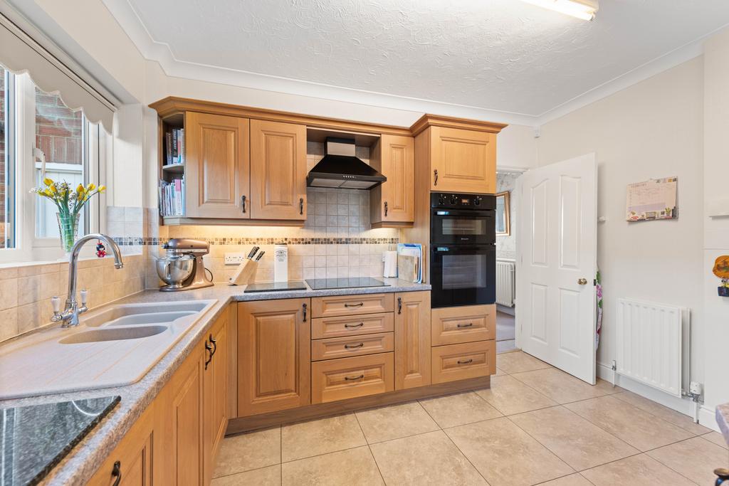 Main Road, Stickney, Boston, PE22 4 bed detached house for sale £280,000