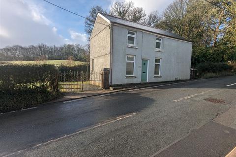 3 bedroom detached house for sale, Tycroes Road, Tycroes, Ammanford, SA18 3NS