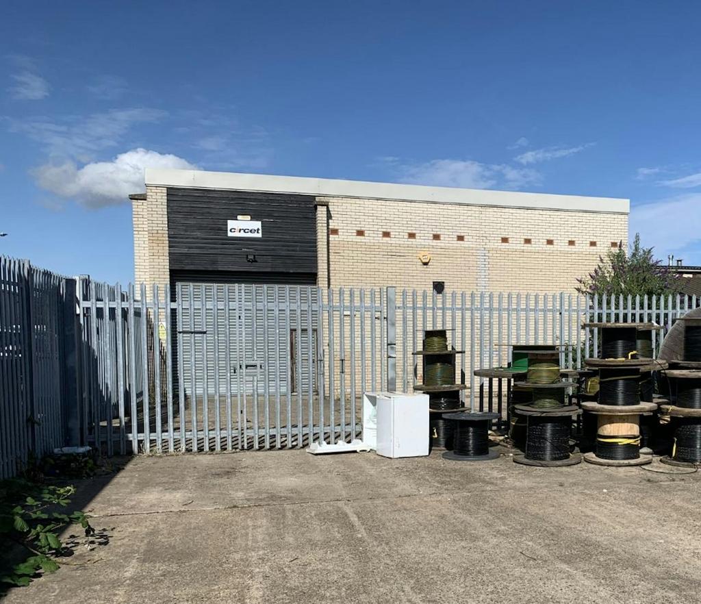 Mildenhall IP28 Industrial unit to rent £2,042 pcm (£471 pw)