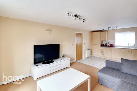 16 Emperor Close, Nottingham, NG5 1QR