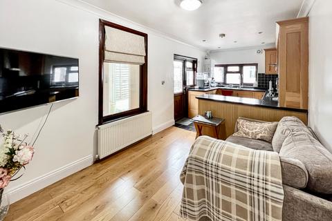 3 bedroom terraced house for sale, Darnley Road, Gravesend, DA11 0SH