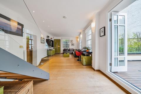 2 bedroom detached house to rent, Billing Road, Chelsea, London, SW10