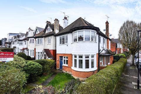 Flat 3, 83 Alexandra Park Road, London, N10 2DG
