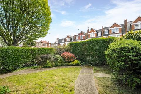 Flat 3, 83 Alexandra Park Road, London, N10 2DG