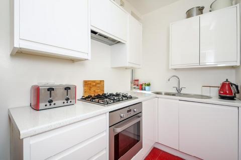 Flat 3, 83 Alexandra Park Road, London, N10 2DG