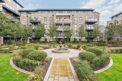 2 bedroom flat for sale, Palladian Gardens, Chiswick