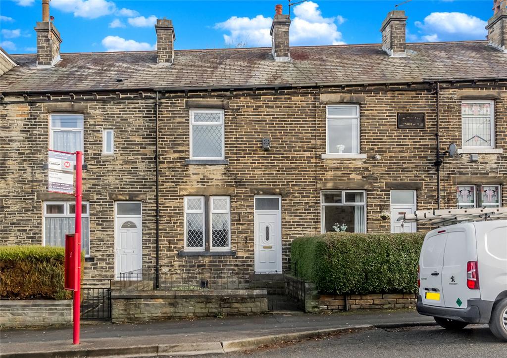 Bowling Hall Road, Bradford, BD4 2 bed terraced house for sale £75,000