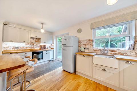 14 Blaenant, Emmer Green, Reading, RG4 8PH