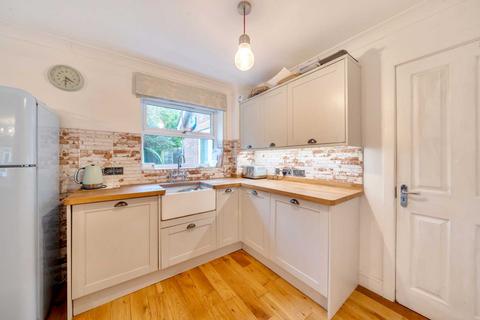 14 Blaenant, Emmer Green, Reading, RG4 8PH