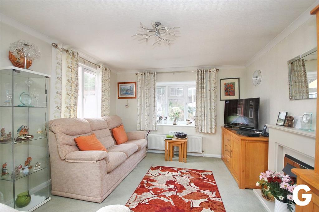 Pinehurst Park, West Moors, Ferndown... 2 bed park home for sale £195,000