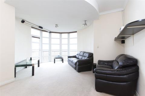 2 bedroom flat to rent, Constitution Place, Edinburgh, EH6