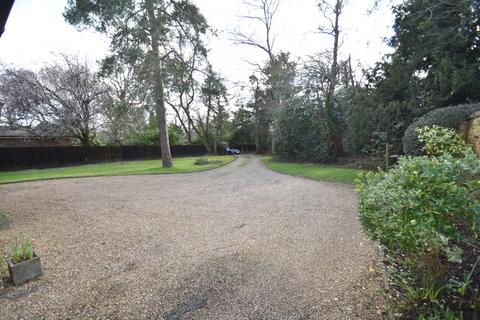 Parkfield House Park Road, Stoke Poges, Slough, SL2 4PE