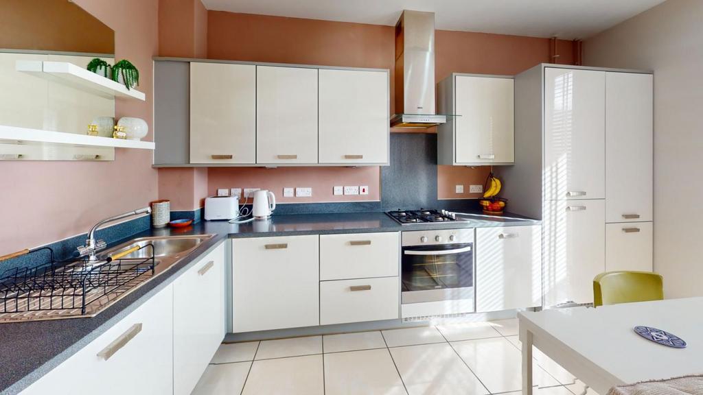 Kitchen/lounge/dining room