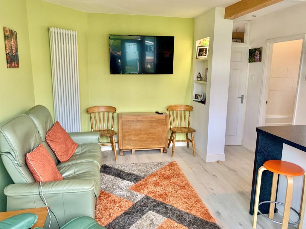 Kitchen/lounge/dining room
