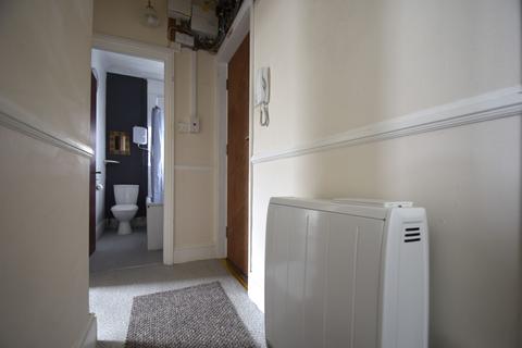 1 bedroom flat to rent, George Street, Ryde PO33