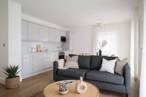 2-bed apartment on Hooper Street