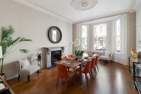 5 bedroom terraced house for sale, Stafford Terrace, Kensington, London, W8