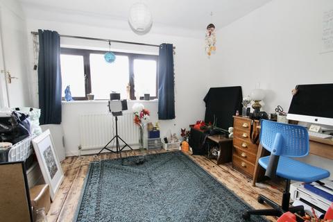 10 Coronation Road, Wells, BA5 2BU