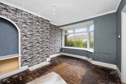 3 bedroom terraced house for sale - Bevendean Crescent, Brighton, East Sussex, BN2