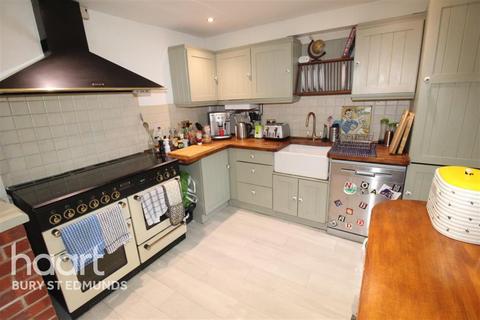 4 bedroom terraced house to rent - Out Northgate, Bury St Edmunds