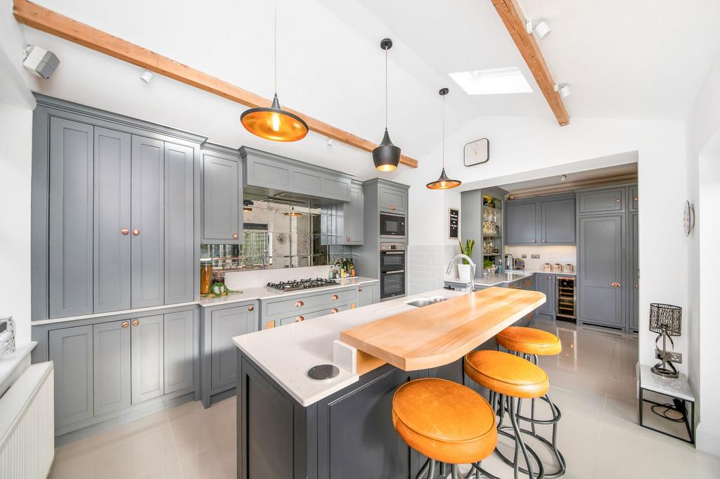 Open plan dining kitchen