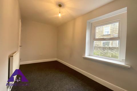 2 bedroom end of terrace house for sale - Rhiw Parc Road, Abertillery, NP13 1BS