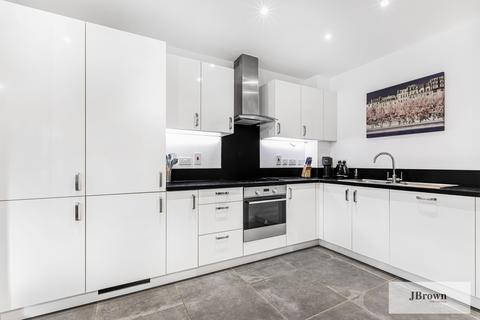 2 bedroom apartment for sale, District Court, Commercial Road, E1