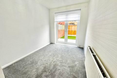 3 Avon Place, Blackpool, FY1 2QX