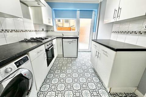 3 Avon Place, Blackpool, FY1 2QX