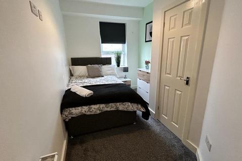 5 bedroom house share to rent - Plodder Lane, Farnworth, Bolton