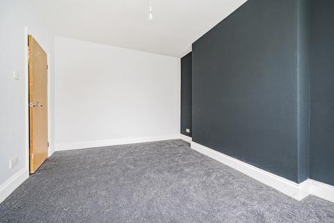 3 bedroom end of terrace house for sale, Whiley Street, Manchester, M13