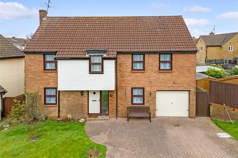 4 bedroom detached house for sale, Craiston Way, Chelmsford, CM2
