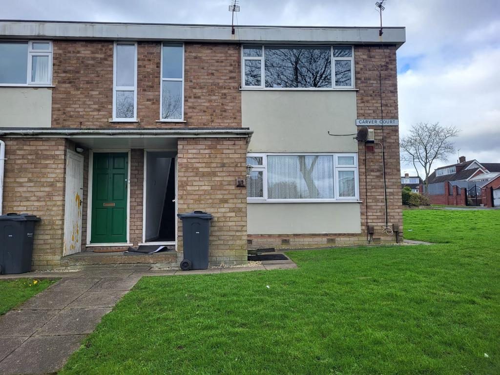 Wake Green Road, Tipton DY4 1 bed flat £700 pcm (£162 pw)