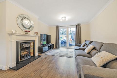 4 bedroom detached house for sale - Butts Meadow, Hook RG27