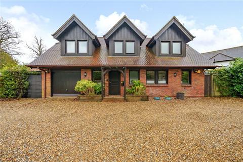 4 bedroom detached house for sale, Essendene Road, Caterham CR3