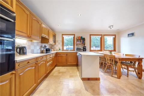 4 bedroom detached house for sale, Essendene Road, Caterham CR3