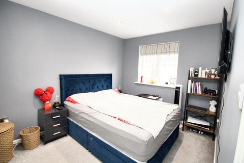 18 Berkeley Close, Warrington, WA5 0EP