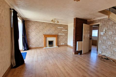 3 bedroom semi-detached house for sale, Severn Close, Oakham
