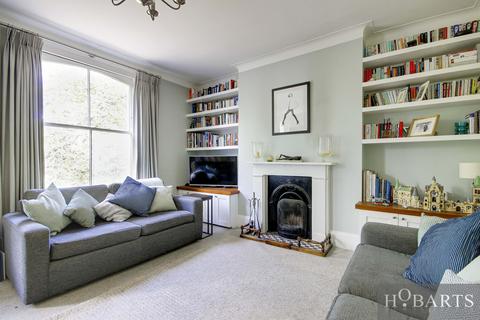 3 bedroom flat for sale, Stuart Crescent, Wood Green, London, N22