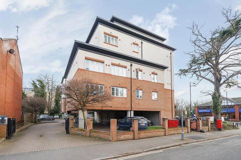 2 bedroom flat for sale, Bath Road,  Slough,  SL1