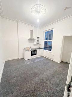 Studio to rent - Station Road, London NW4