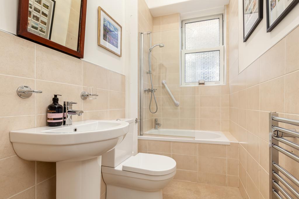 Ground Floor Bathroom