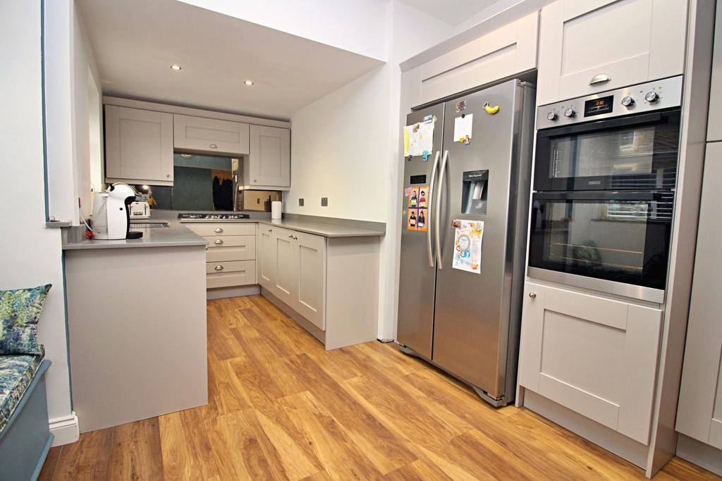 Breakfast Kitchen 2