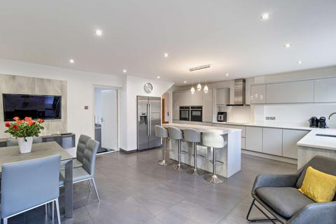 55 Cedar Drive, Pinner, HA5 4BY