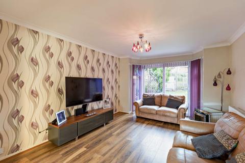 55 Cedar Drive, Pinner, HA5 4BY