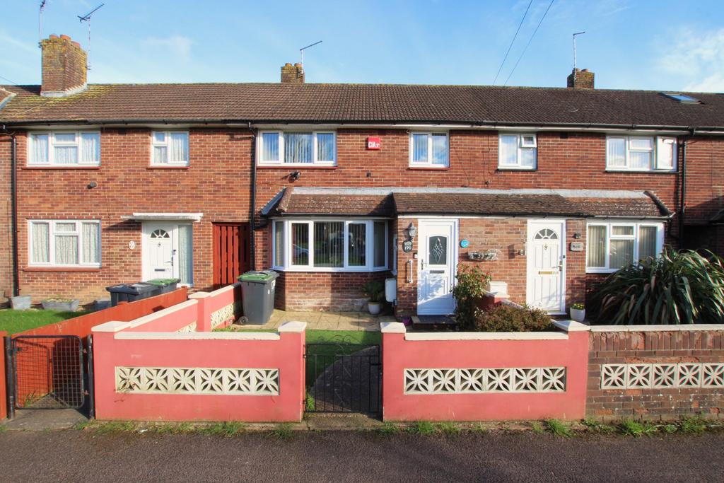 Middle Park Way, Havant 3 bed terraced house for sale £270,000
