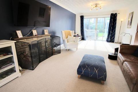 5 bedroom detached house for sale, LOWER STREET, SALHOUSE