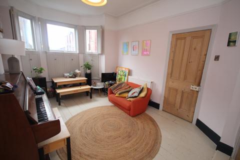 10 Alphonsus Street, Manchester, M16 7QS