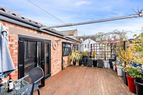 3 bedroom terraced house for sale, Grays Lane, March