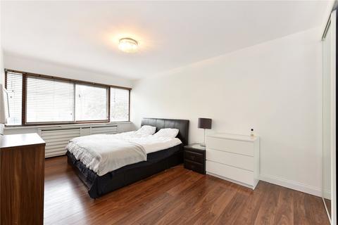 3 bedroom apartment to rent, Southbury, St John's Wood NW8